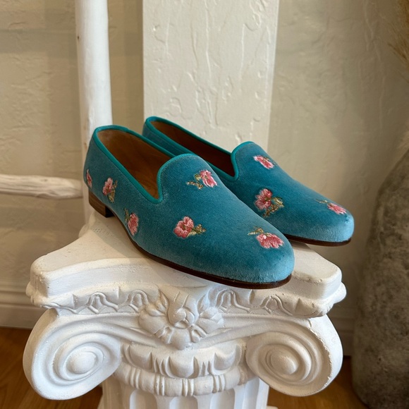 LoveShackFancy x Stubbs and Wootton Roses Slipper in Turquoise Blue Velvet - Picture 8 of 17